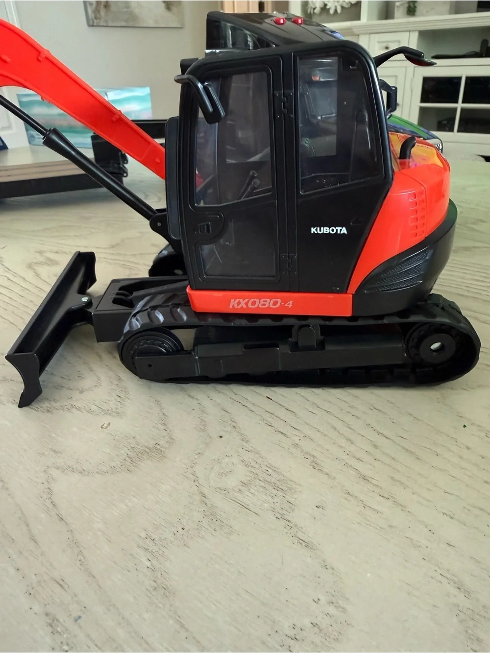 NewRay Kubota KX080-4 Excavator with Peterbilt Truck & Lowboy Trailer